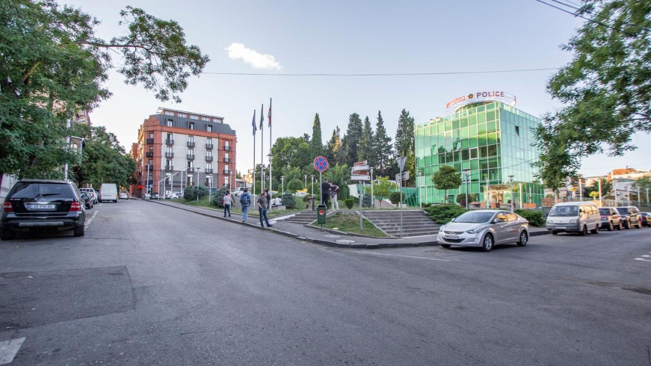 Near The Opera Daire Tiflis Dış mekan fotoğraf