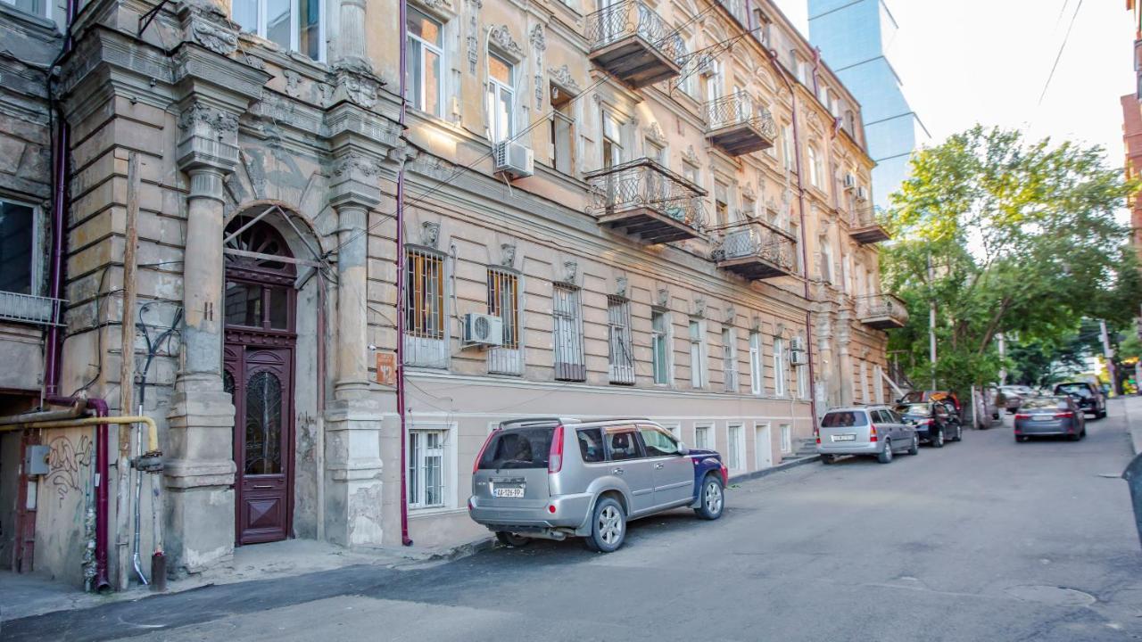 Near The Opera Daire Tiflis Dış mekan fotoğraf